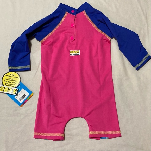 Color Fingers One Piece SPF 50 Swimwear with Duck Design - Picture 3 of 13